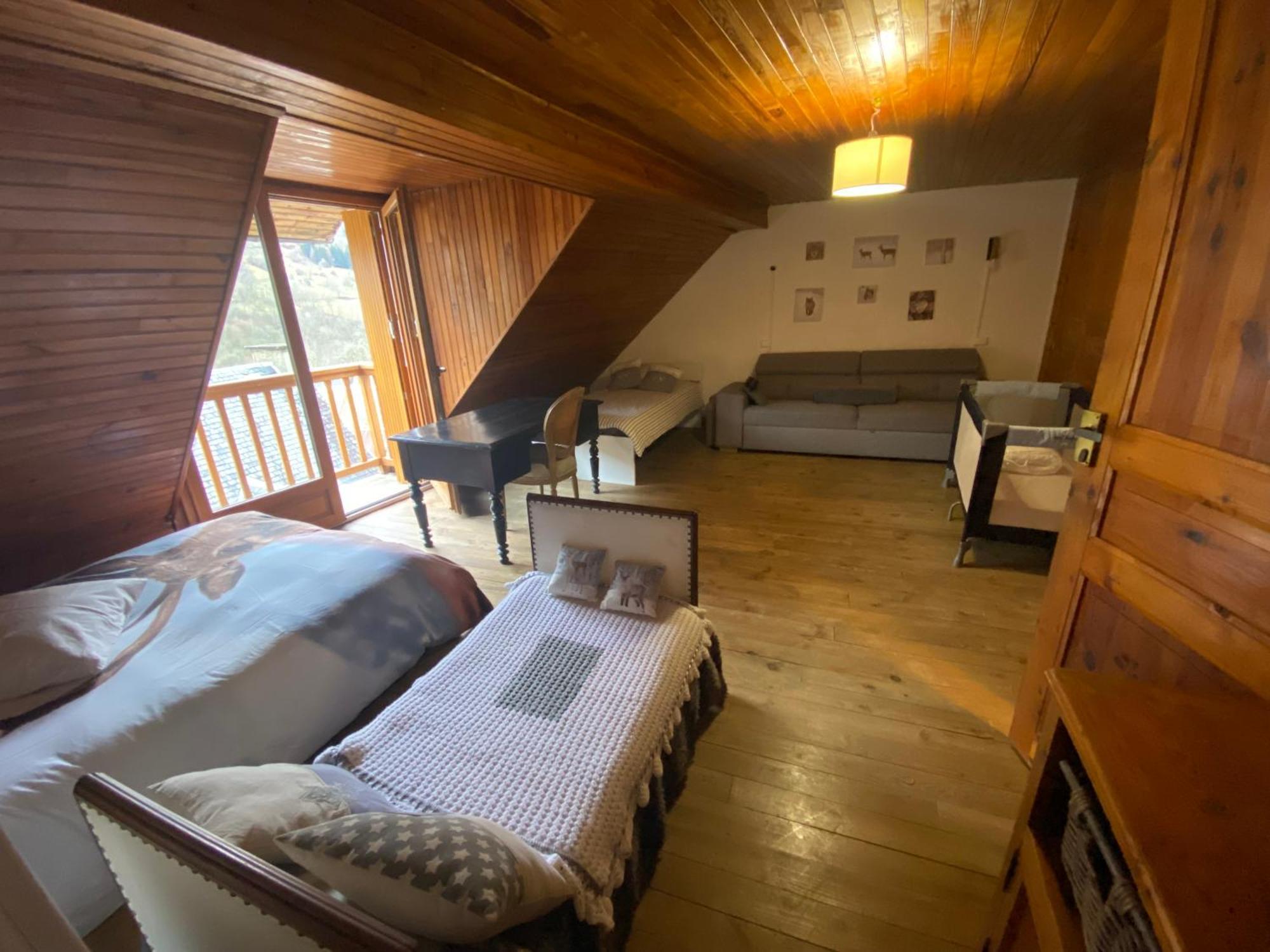 Maison Pyrenees Saint-Aventin Экстерьер фото